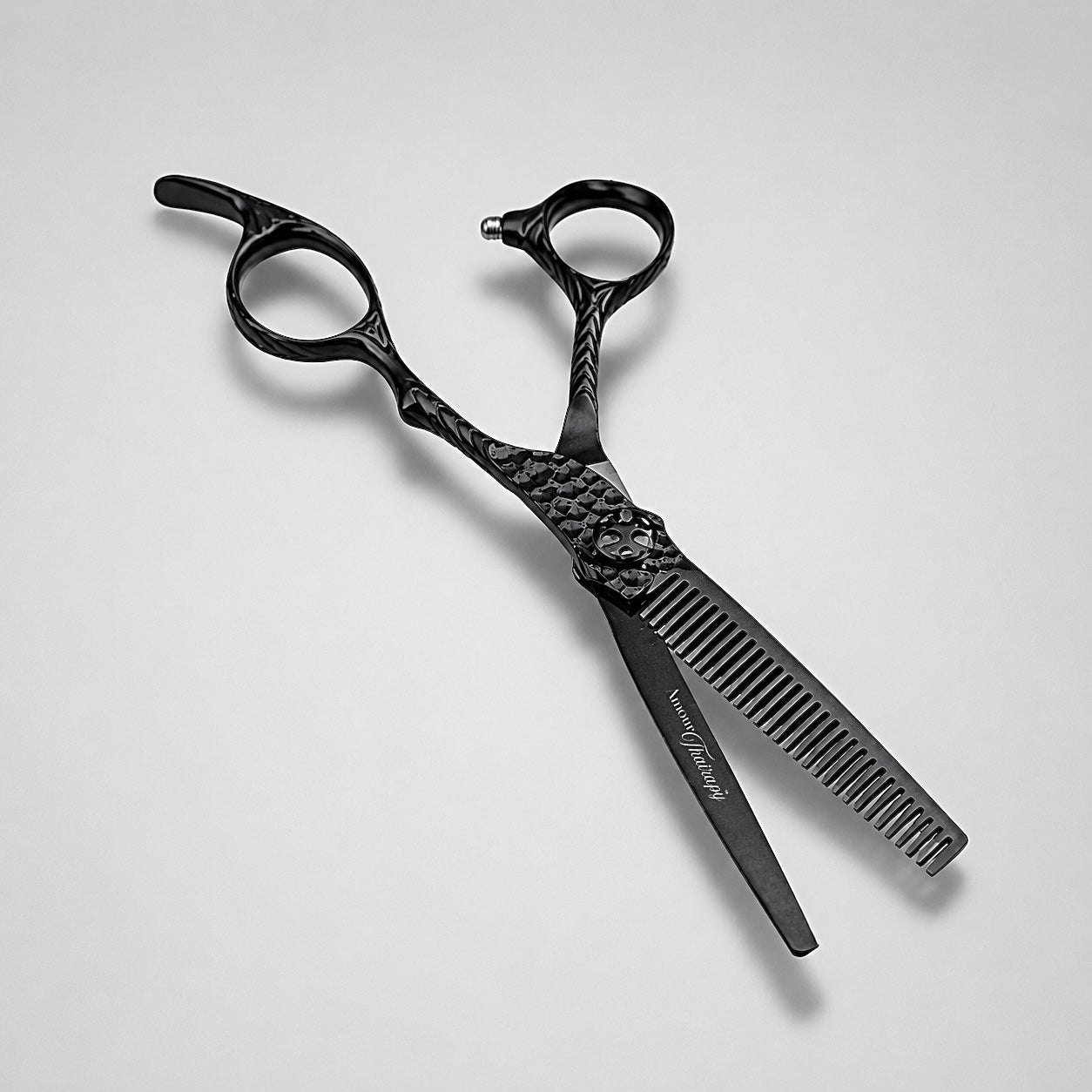 Amour Thairapy™ Signature Precision Gold Thinning Shears 